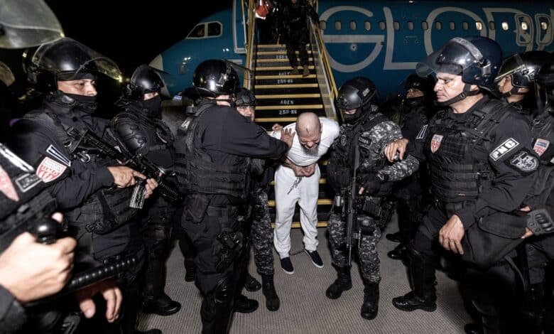 The Trump administration ignores the judge's order to change deportation aircraft: Fuentes