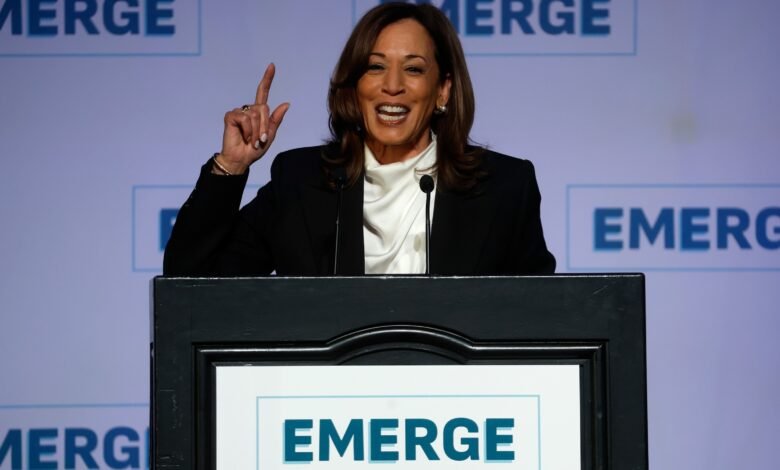 Photo: Kamala Harris speaks at the gala emerges in San Francisco